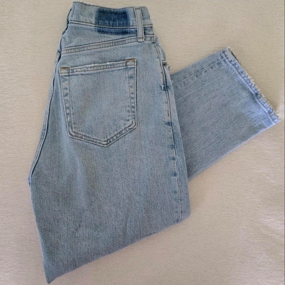 Abercrombie & Fitch The Dad High Rise Jeans